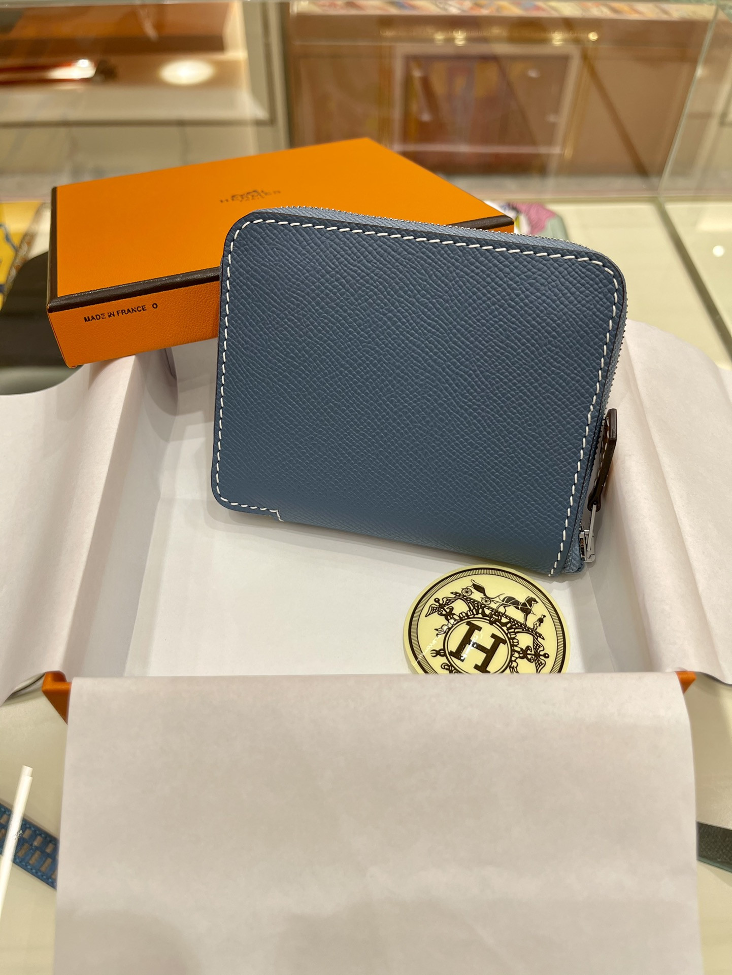 H**me5 wallet 11.5x2x9.5cm
