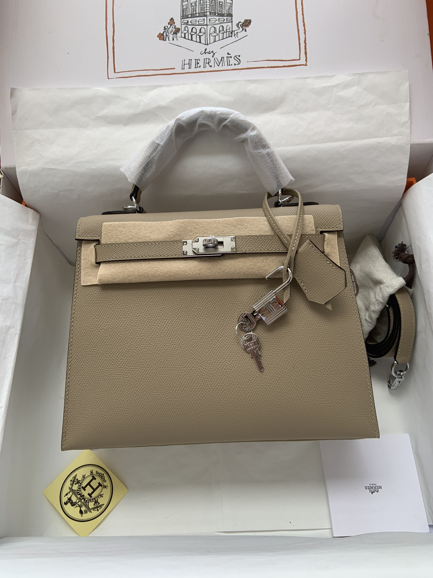 H**mes Kelly Silver-tone Hardware 25 28
