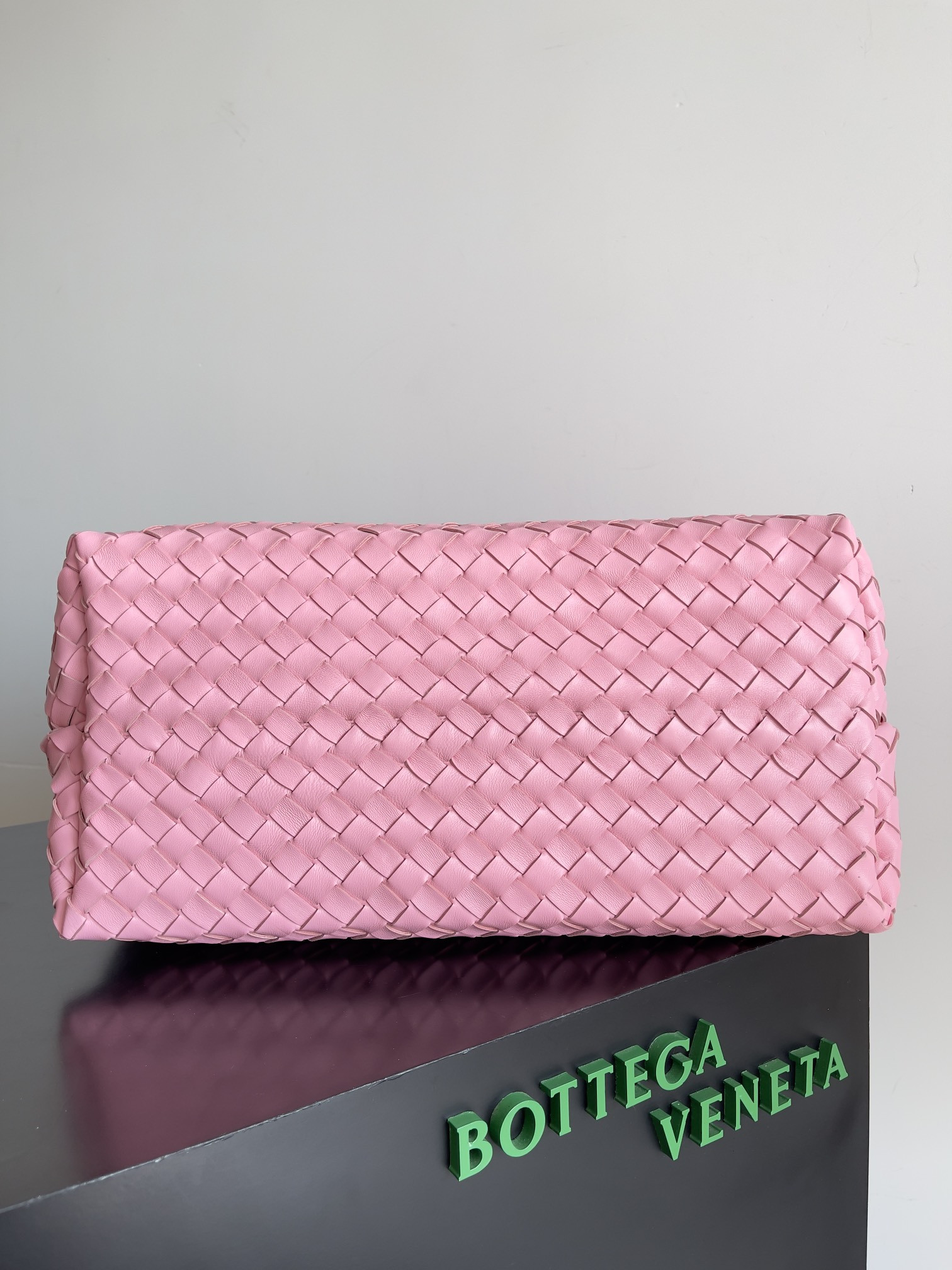 bo*te*ga Ve*ne*ta  large andiamo 42x18x35cm
