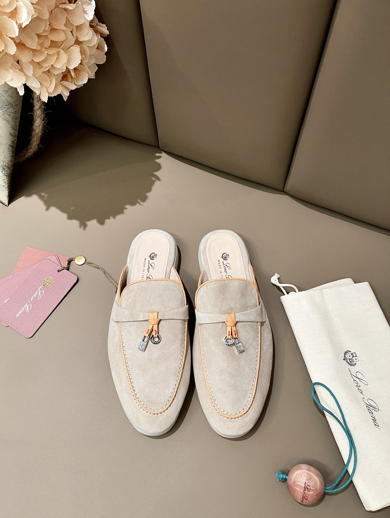 ua L**o p*ana babouche charms walk loafers