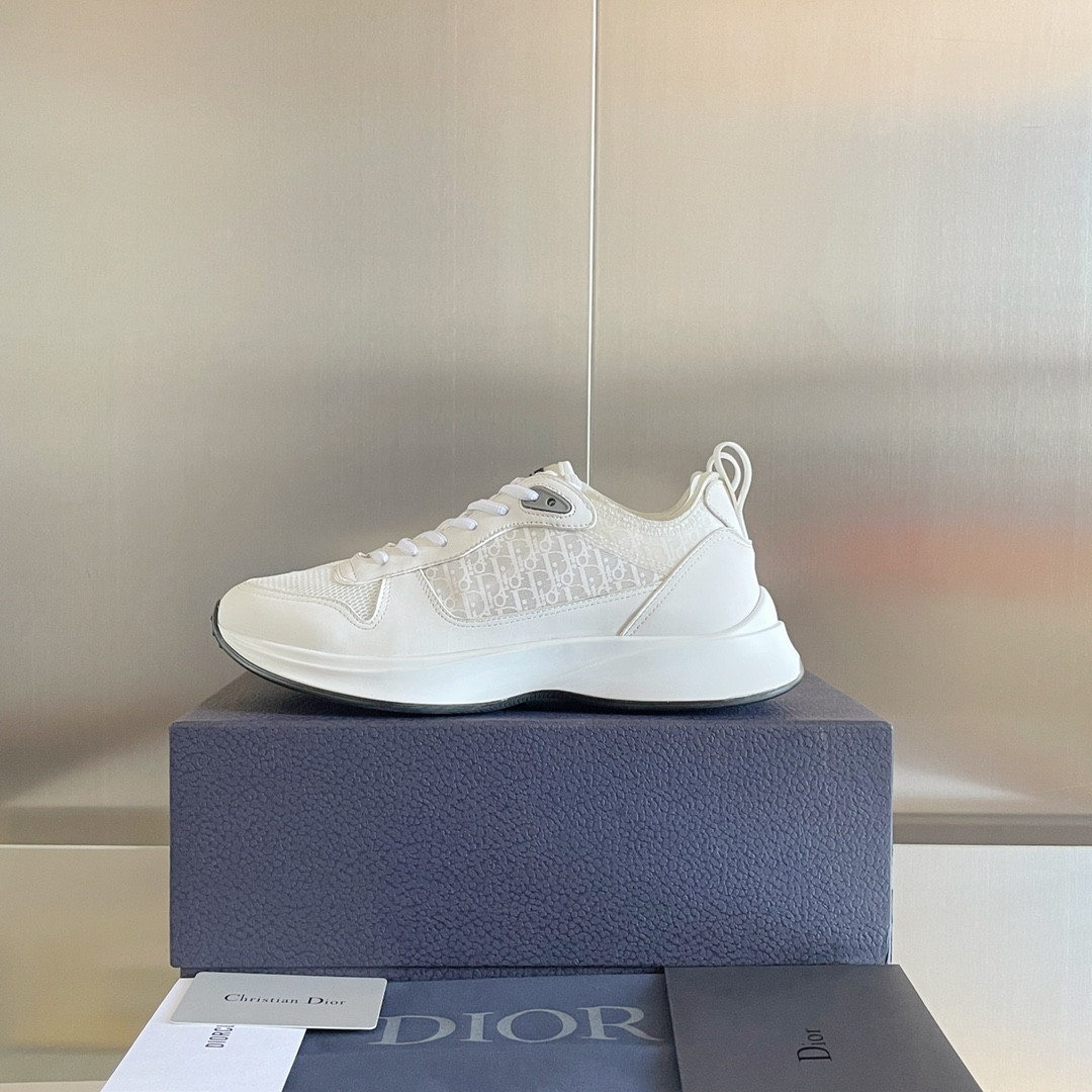ua D*or b25 runner sneaker