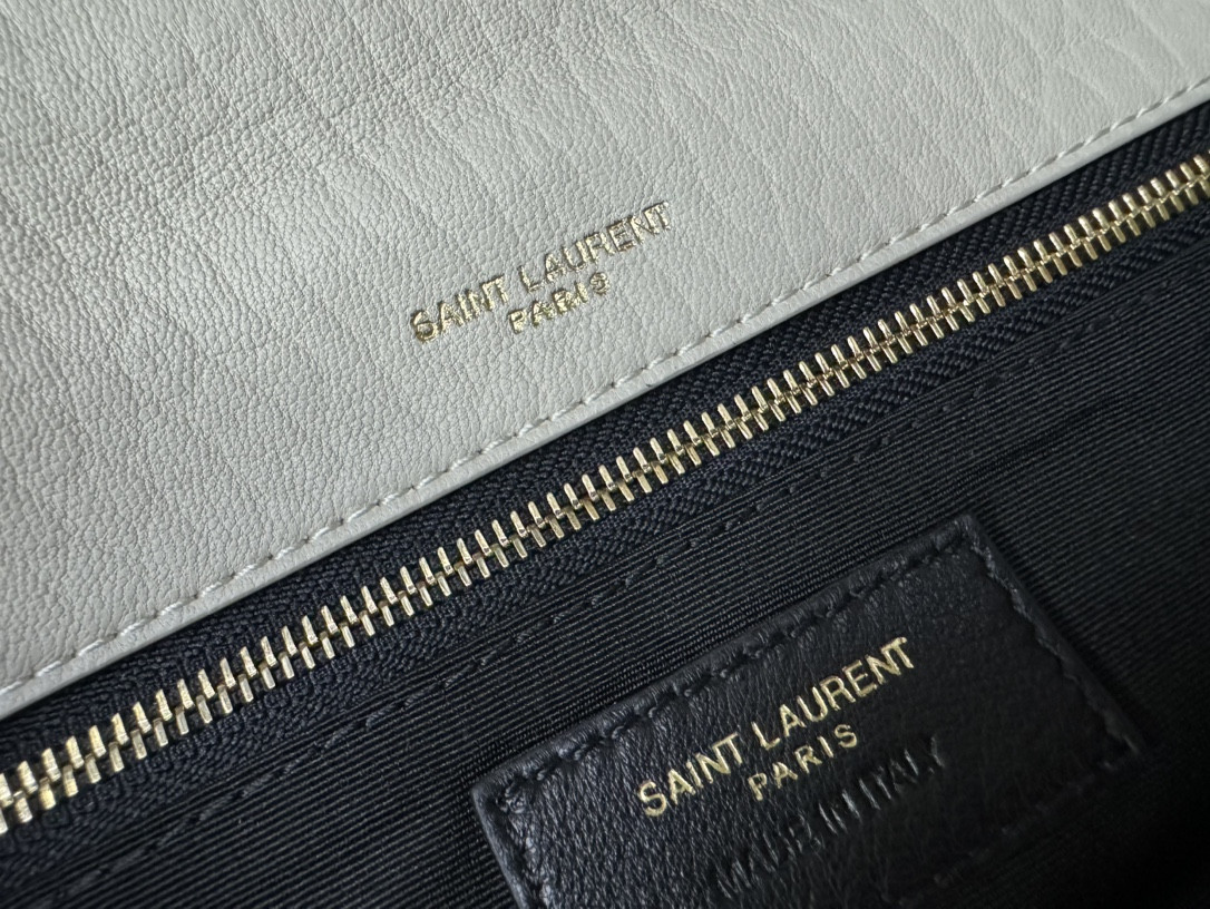 Y*L calypso small in plunged lambskin 26x14x7cm