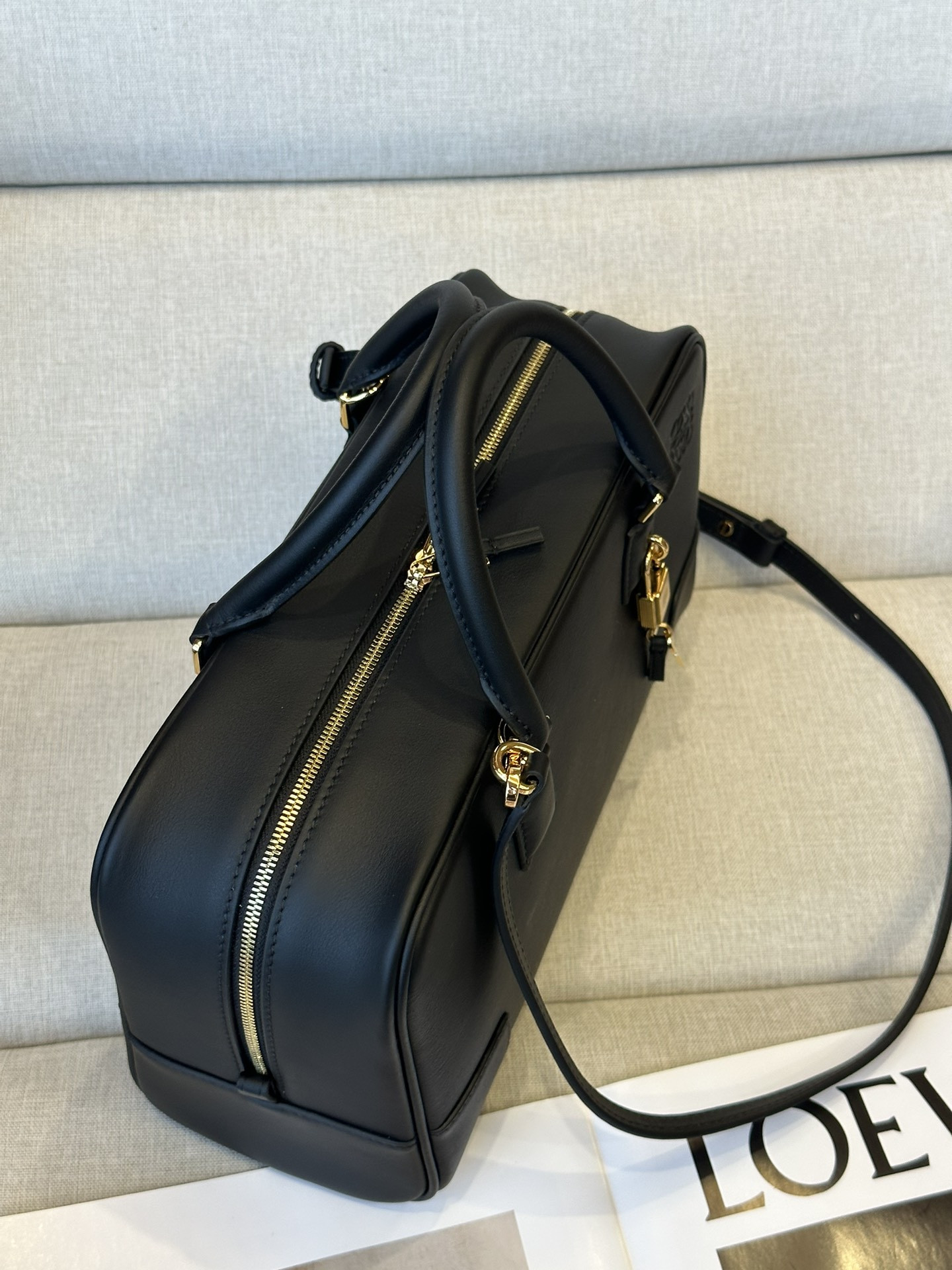 L0ew* amazona 28 bag in nappa calfskin 28x18x11cm