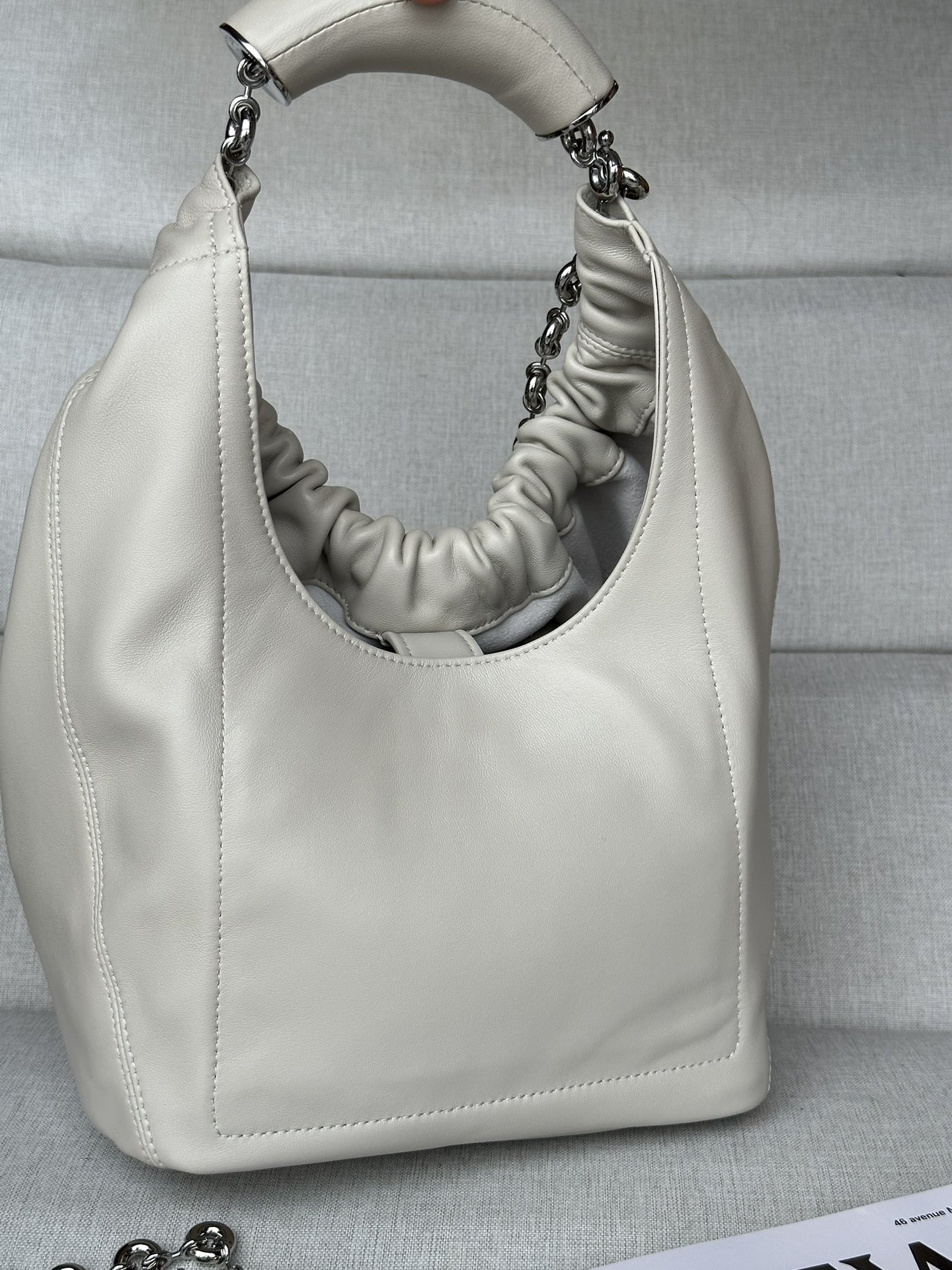 L0ew* small squeeze bag in mellow nappa lambskin 29x10.5x24cm