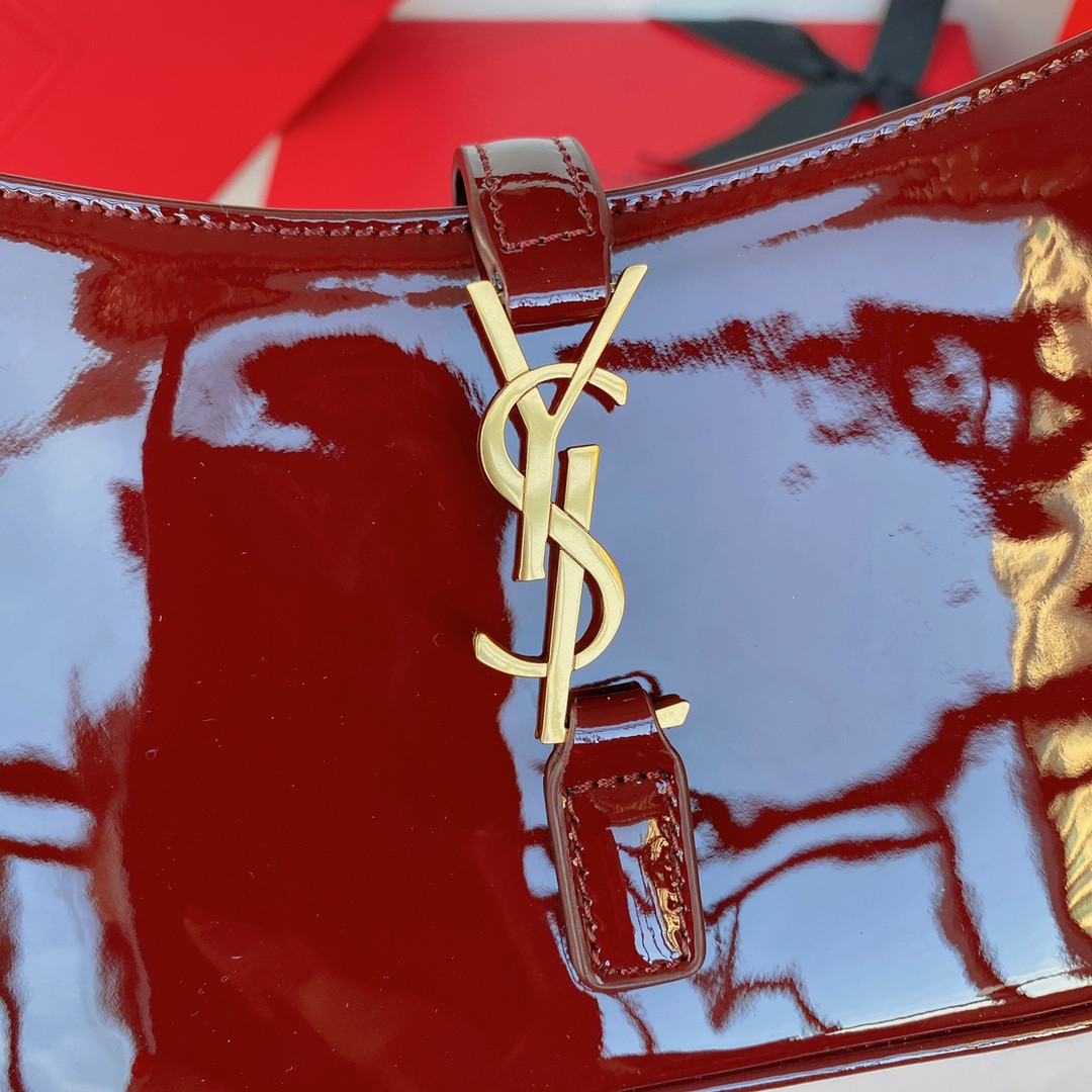 Y*L le 5 À 7 mini (patent leather) 19 x 11.5 x 4.5 cm