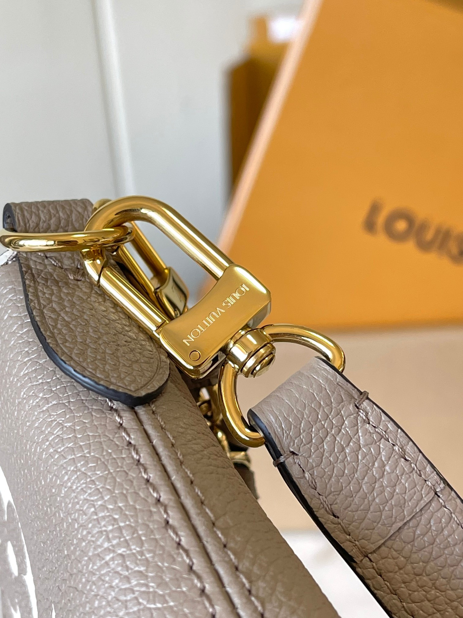 LV Boulogne M13224 29x16x9.5cm
