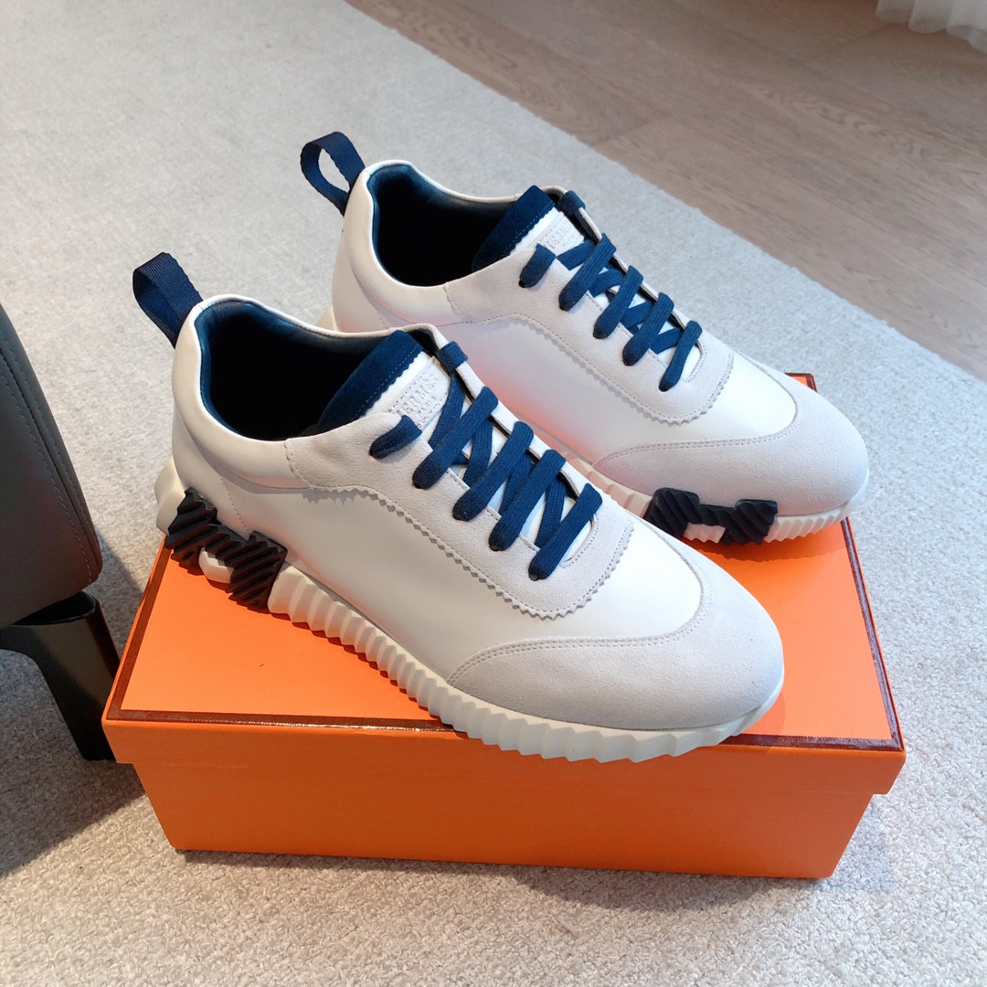 ua H**me5 bouncing sneaker