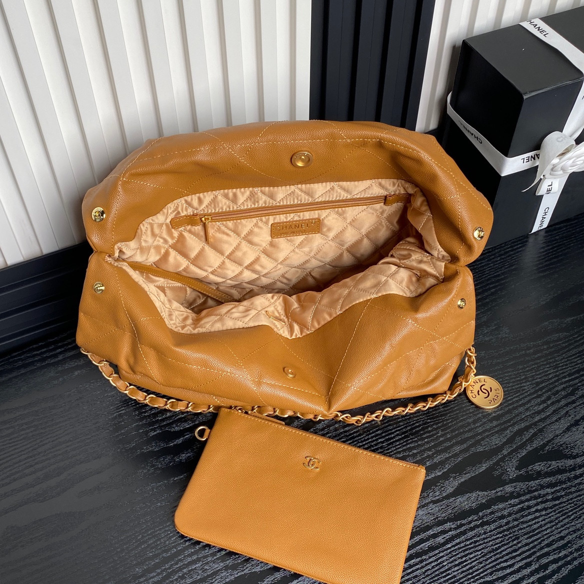 Ch*el 22 handbag 39cm