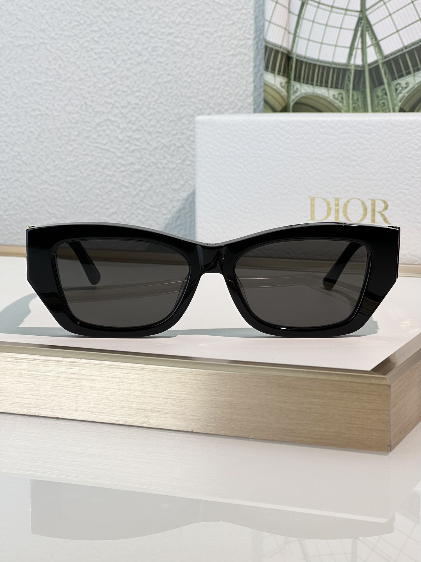 D*or glasses s1f 56-17-140