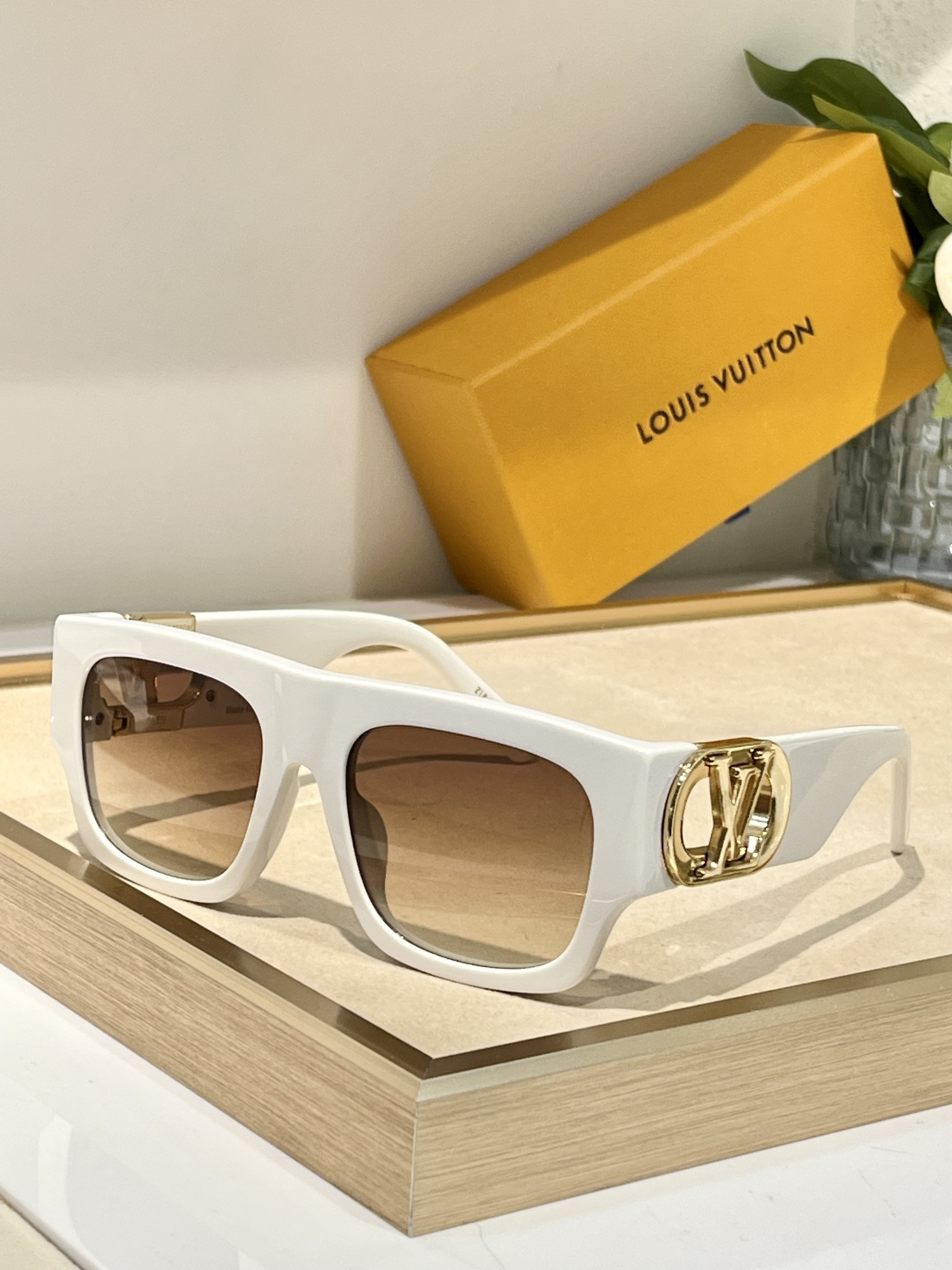 LV Glasses LINK Z1478E