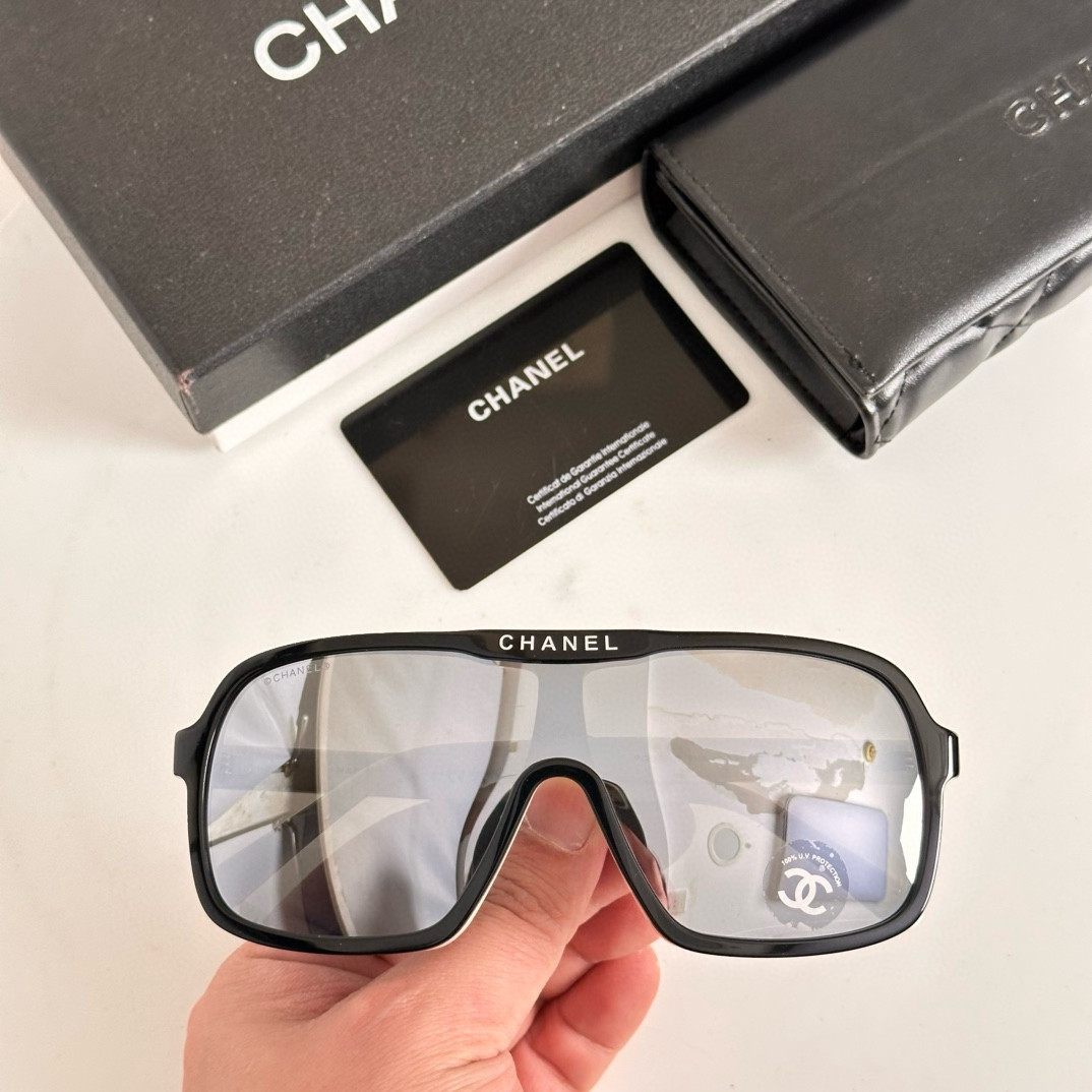 Ch*el glasses ch9158