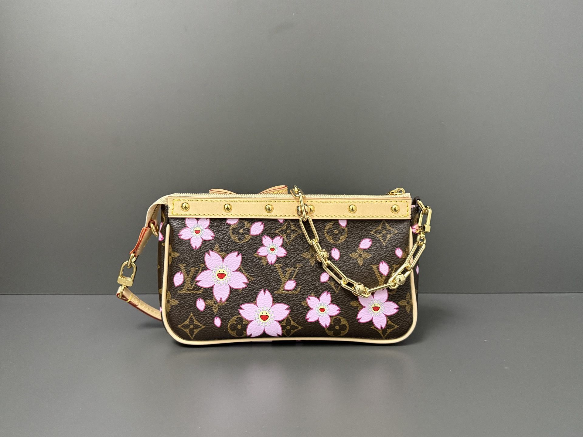 LV × TM Pochette Accessory M13666 22x13x4cm