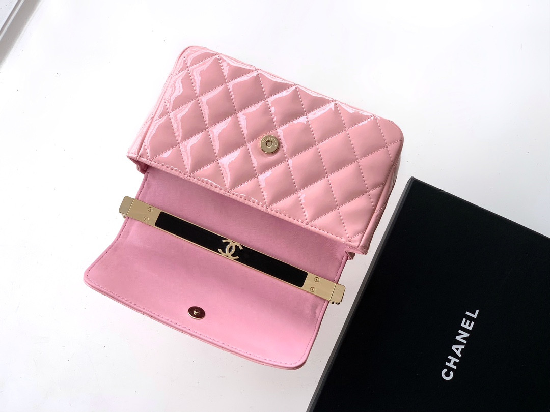 Ch*el 25p flap handheld evening bag 10.5x18.5x8cm