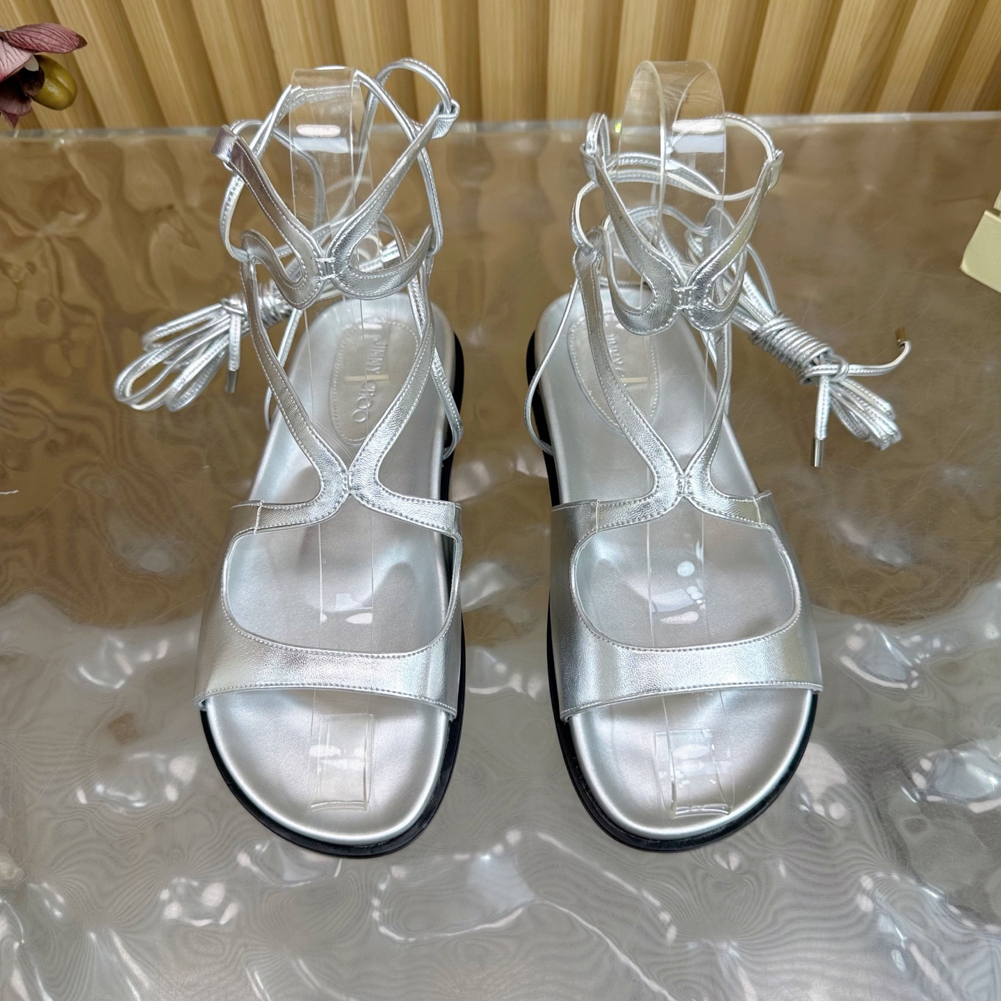 ua Ji*y Ch* sandals
