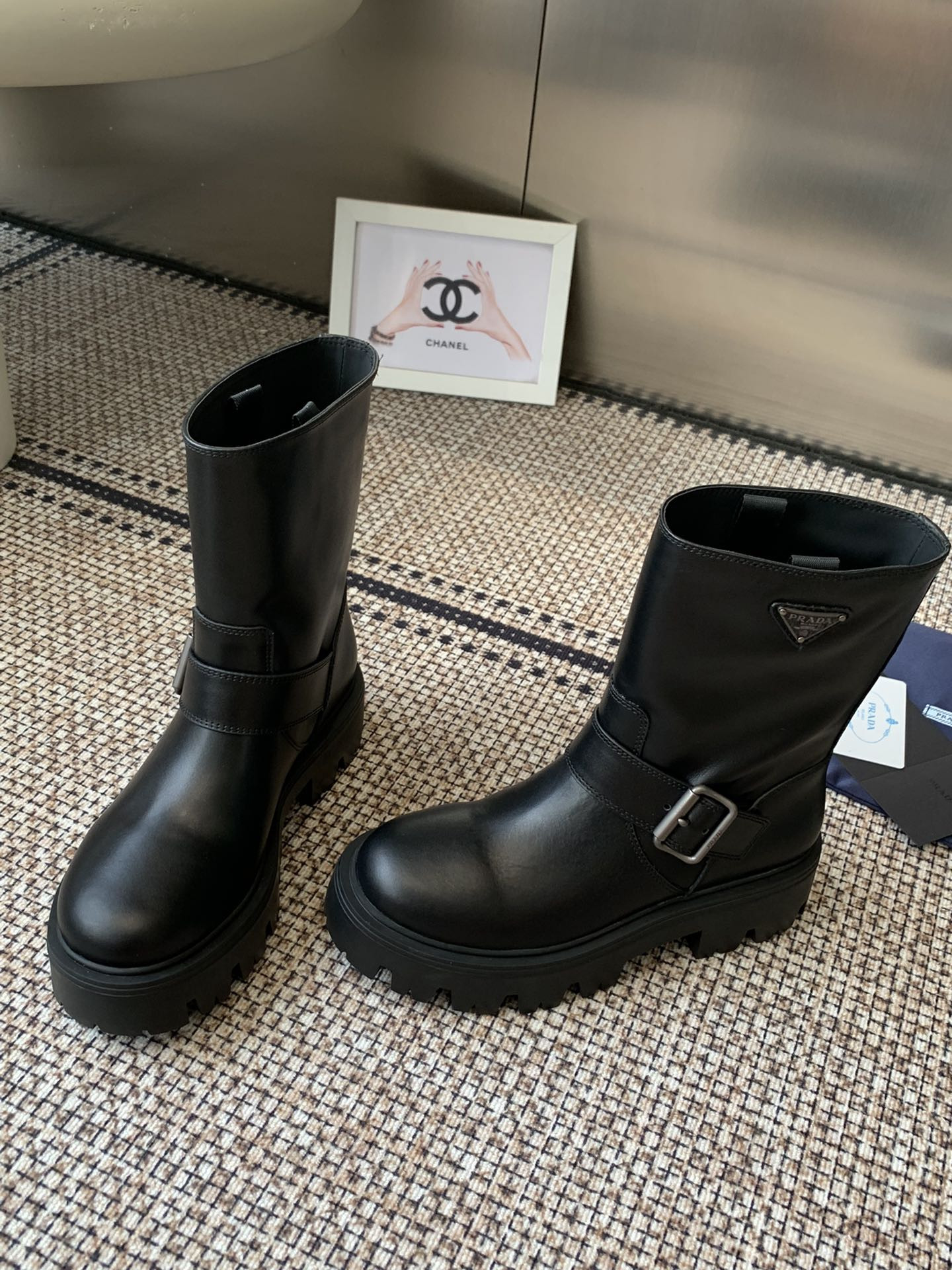 ua Pra*a boot