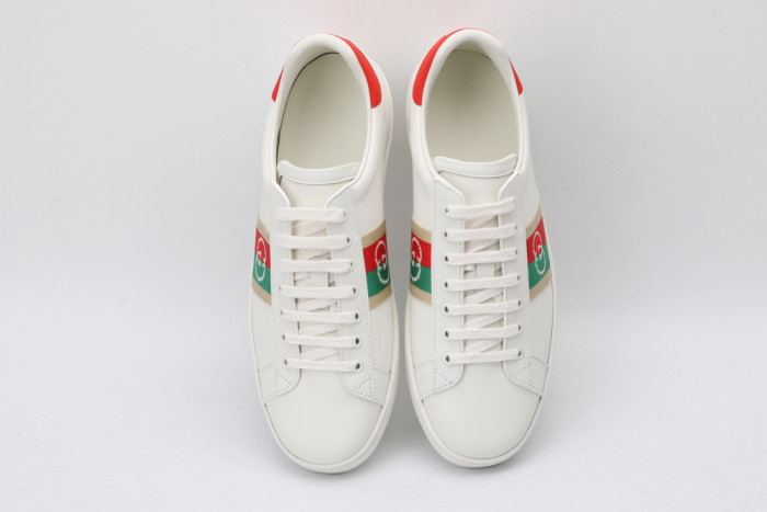 G*u*i low-top sneaker
