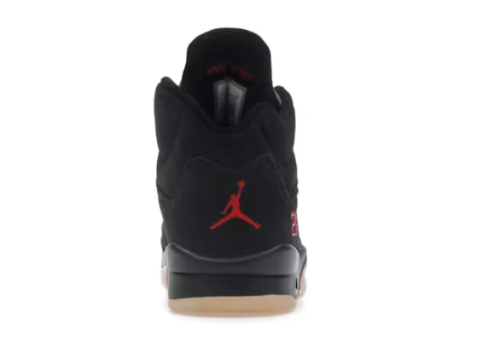 Jordan 5 Retro Gore-Tex Off Noir  DR0092-001