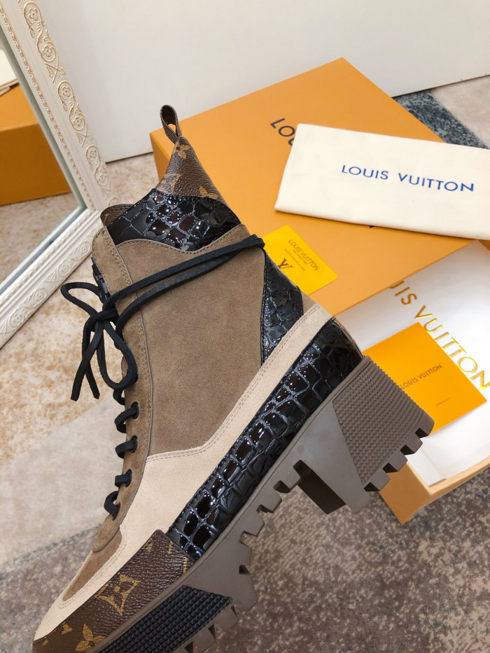 LOUS VUITO LAUREATE PLATFORM DESERT BOOT