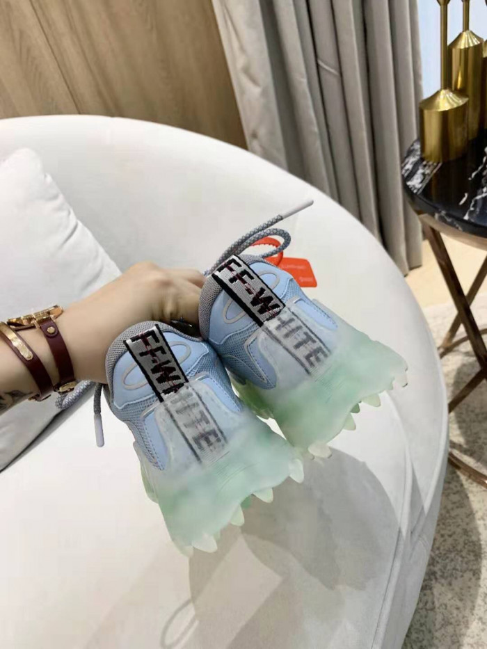 OFF-WHITE C/O ODSY-1000 SNEAKER