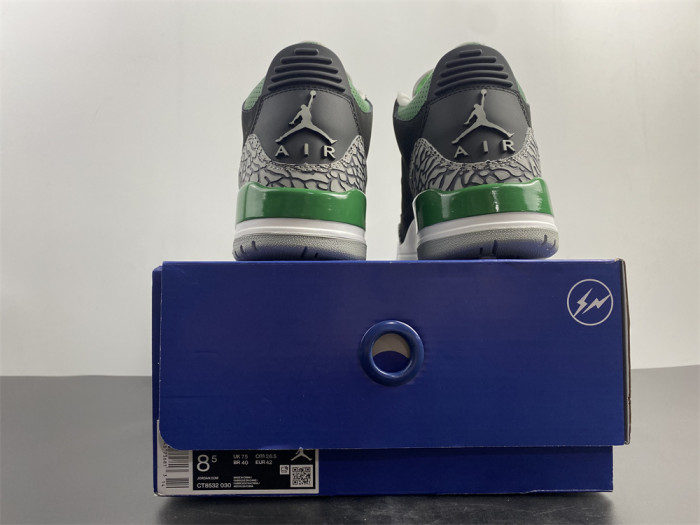 Air Jordan 3 “Pine Green” CT8532-030