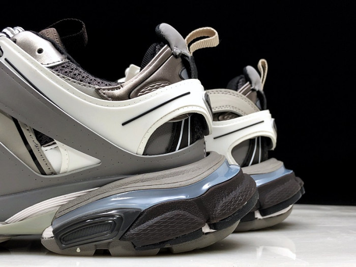 BLCG TRACK TRAINER ‘GREY WHITE’ 542023 W1GB7 1214