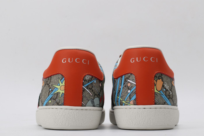 G*u*i low-top sneaker