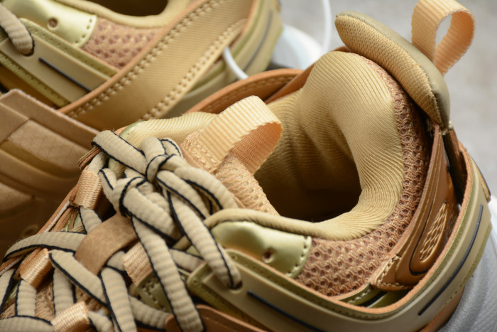 BLCG WMNS TRACK TRAINER ‘GOLD’ 542436 W2CD1 8000