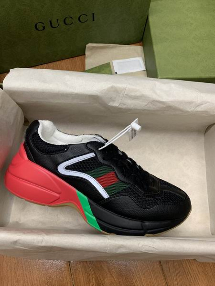 G*u*i sneaker