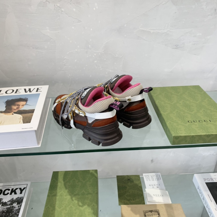 G*u*i sneaker