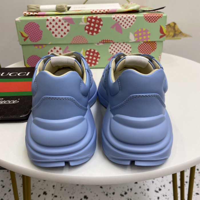 G*u*i sneaker