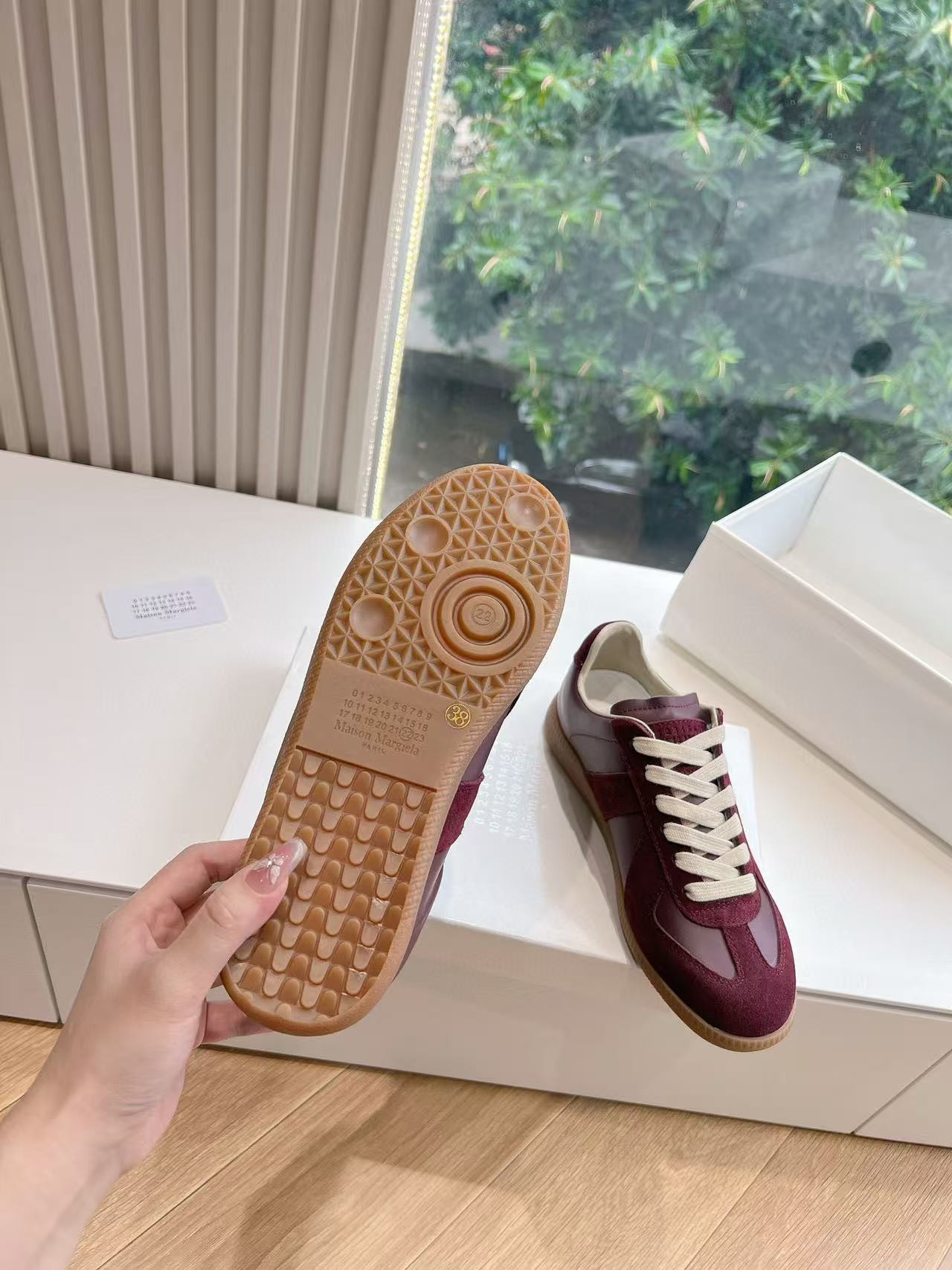 UA Ma1s0n Marg*e1a MM6 Sneakers