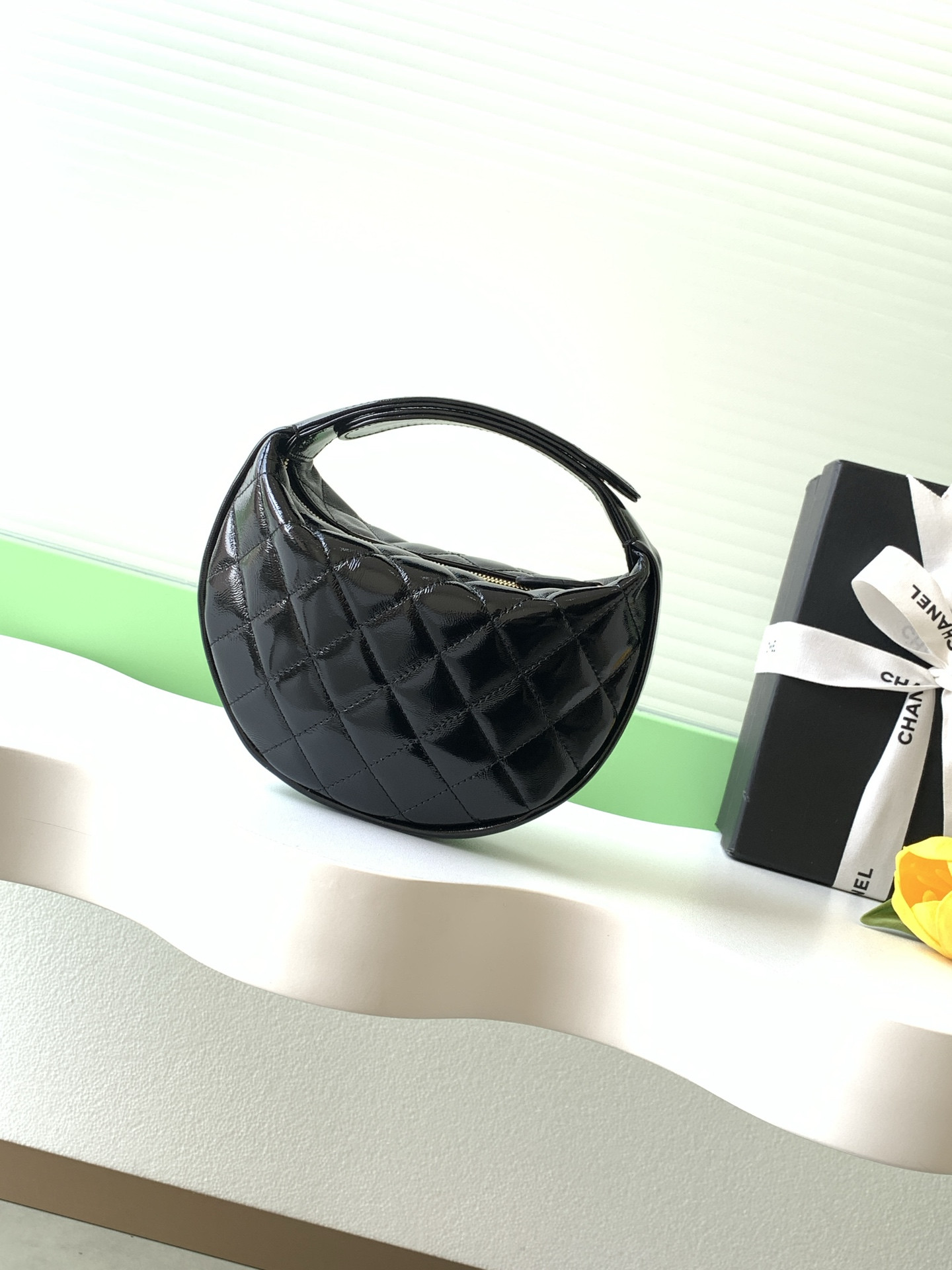 Ch**el Patent Leather Handbag AS4976 11x19x8cm