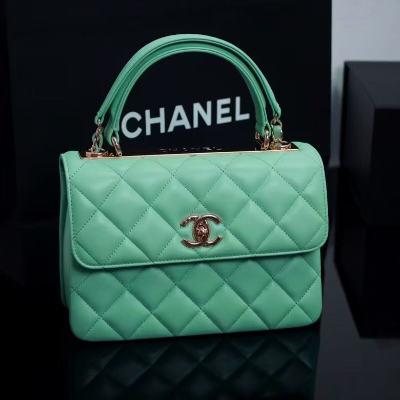 Ch**el flap bag with top handle 17x25x12cm
