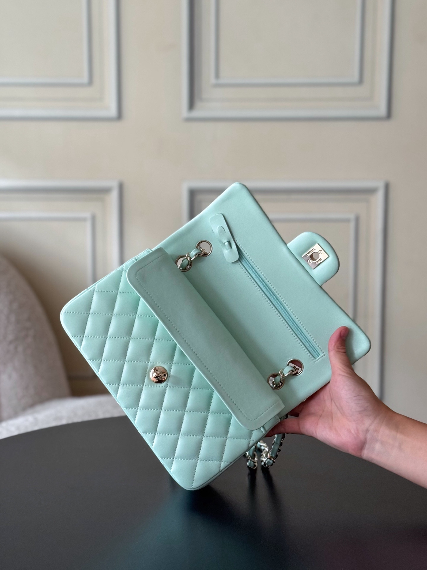 Ch**el Small Classic Bag 23x6.5x14cm