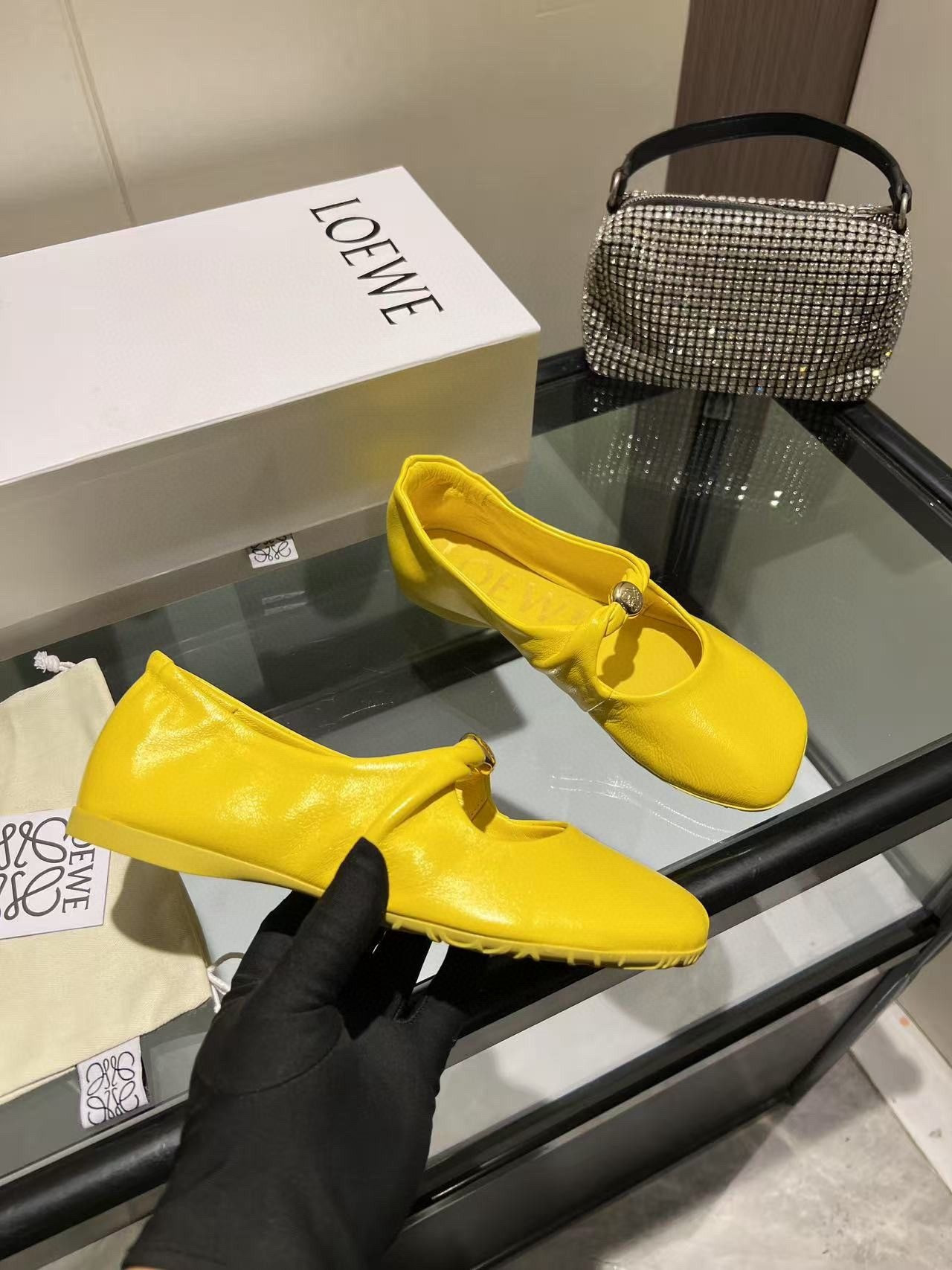 UA L0ew* Pebble Soft Ballerina In Nappa Lambskin