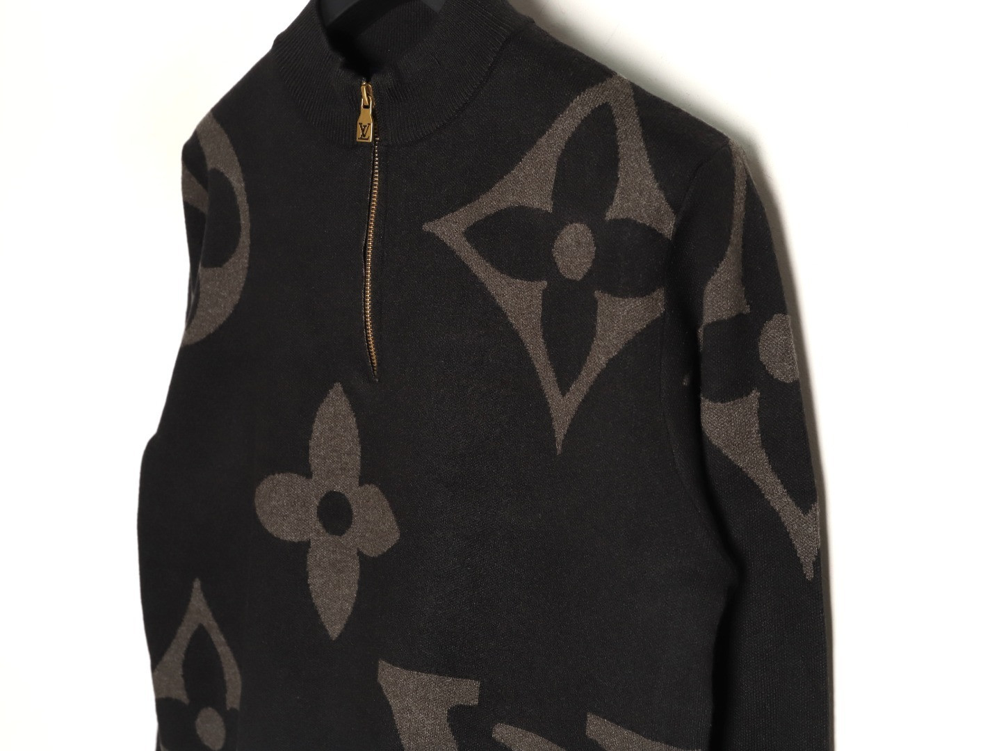 L0vis Vvtt0n 25Fw Knitting Sweaters