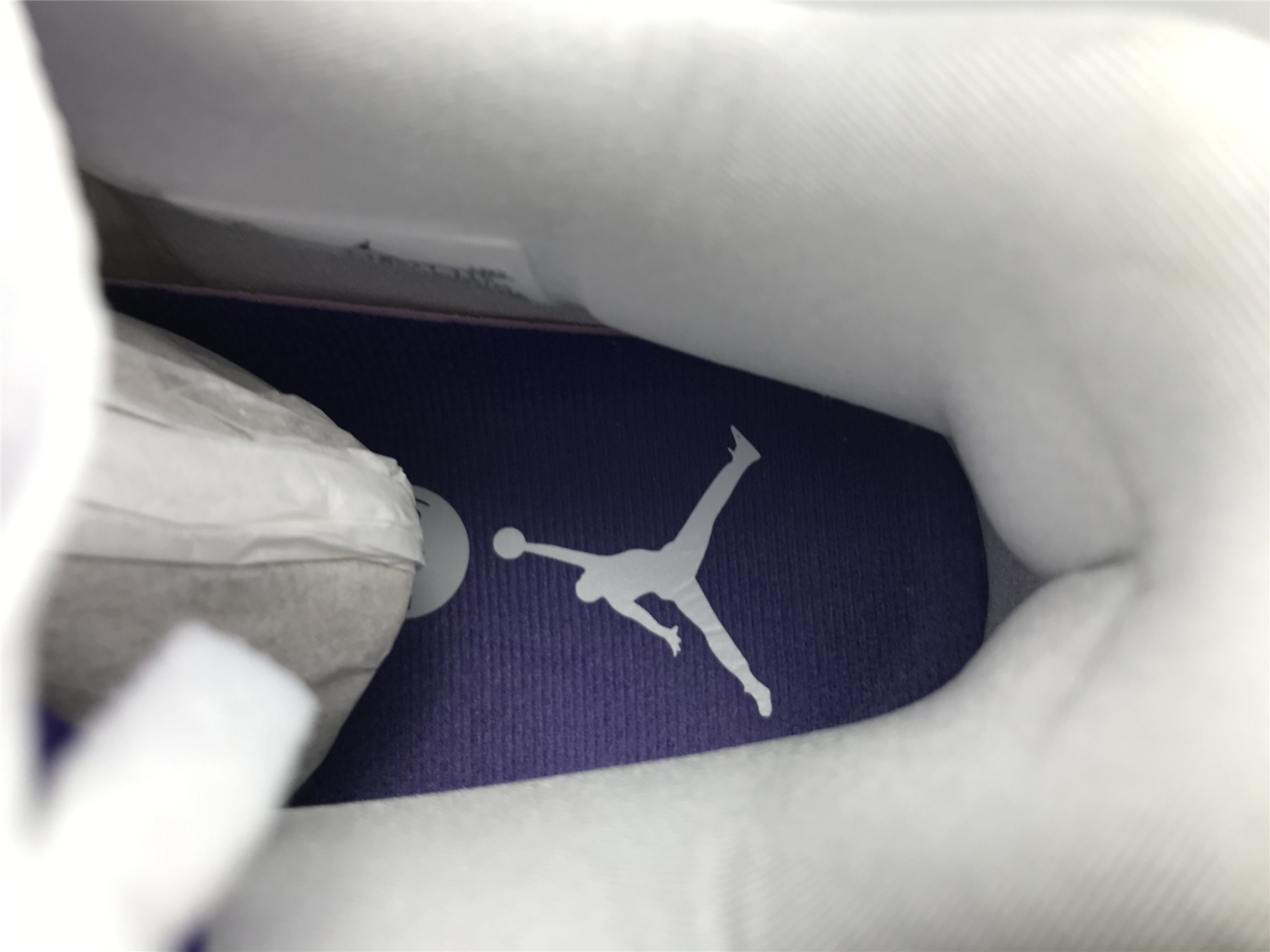 UA AIR JORDAN 4 RETRO "COURT PURPLE"