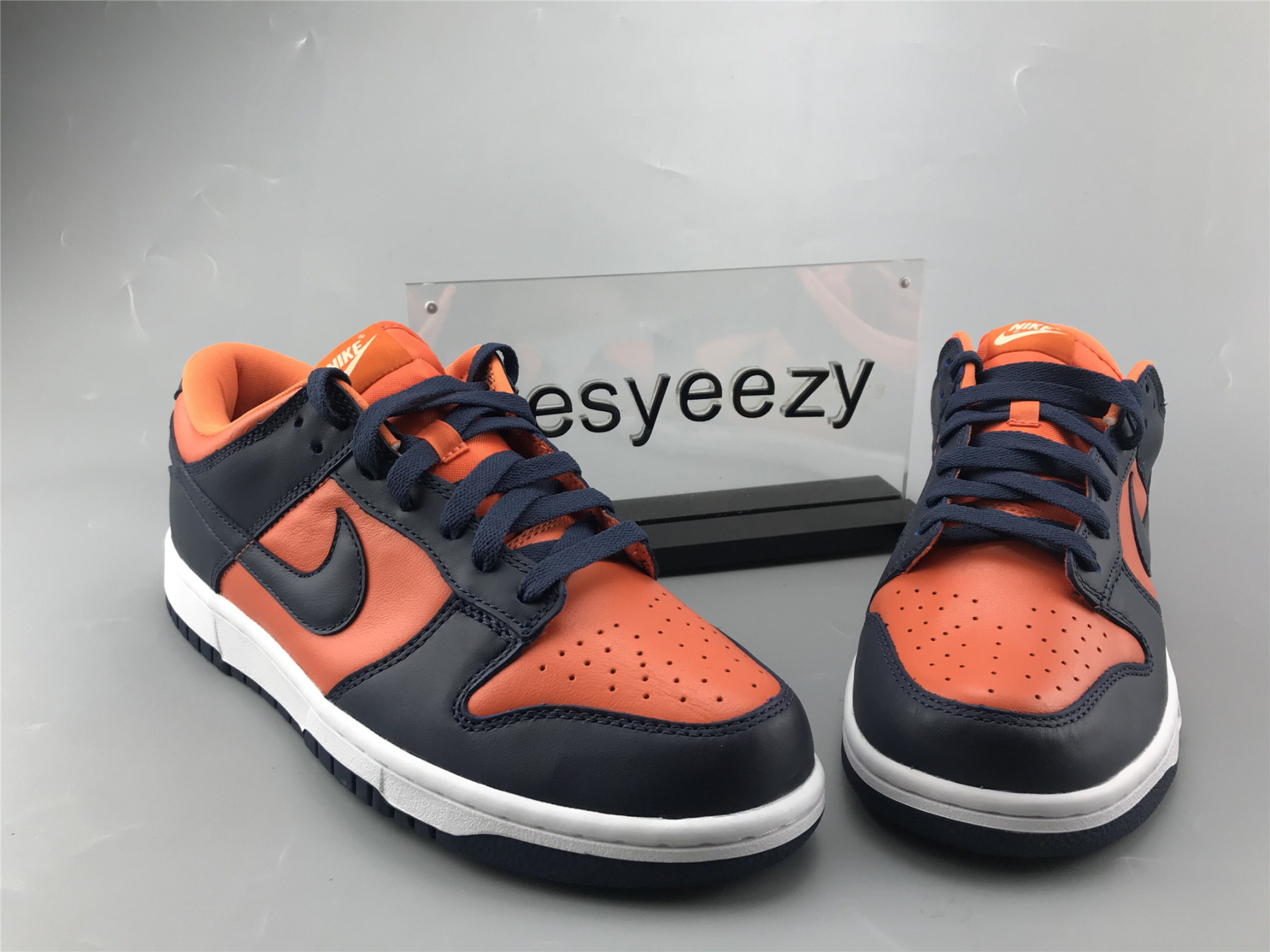 UA NIKE DUNK LOW SP CHAMP COLORS UNIVERSITY ORANGE MARINE