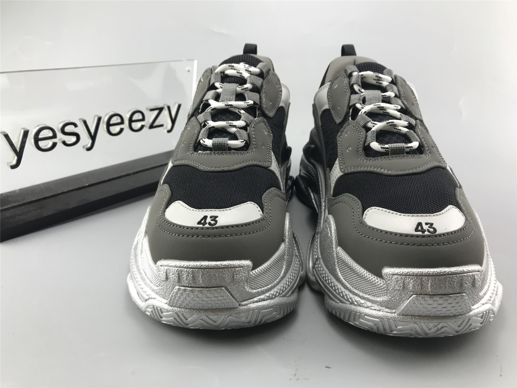 UA TRIPLE S SNEAKER BLACK GREY SILVER