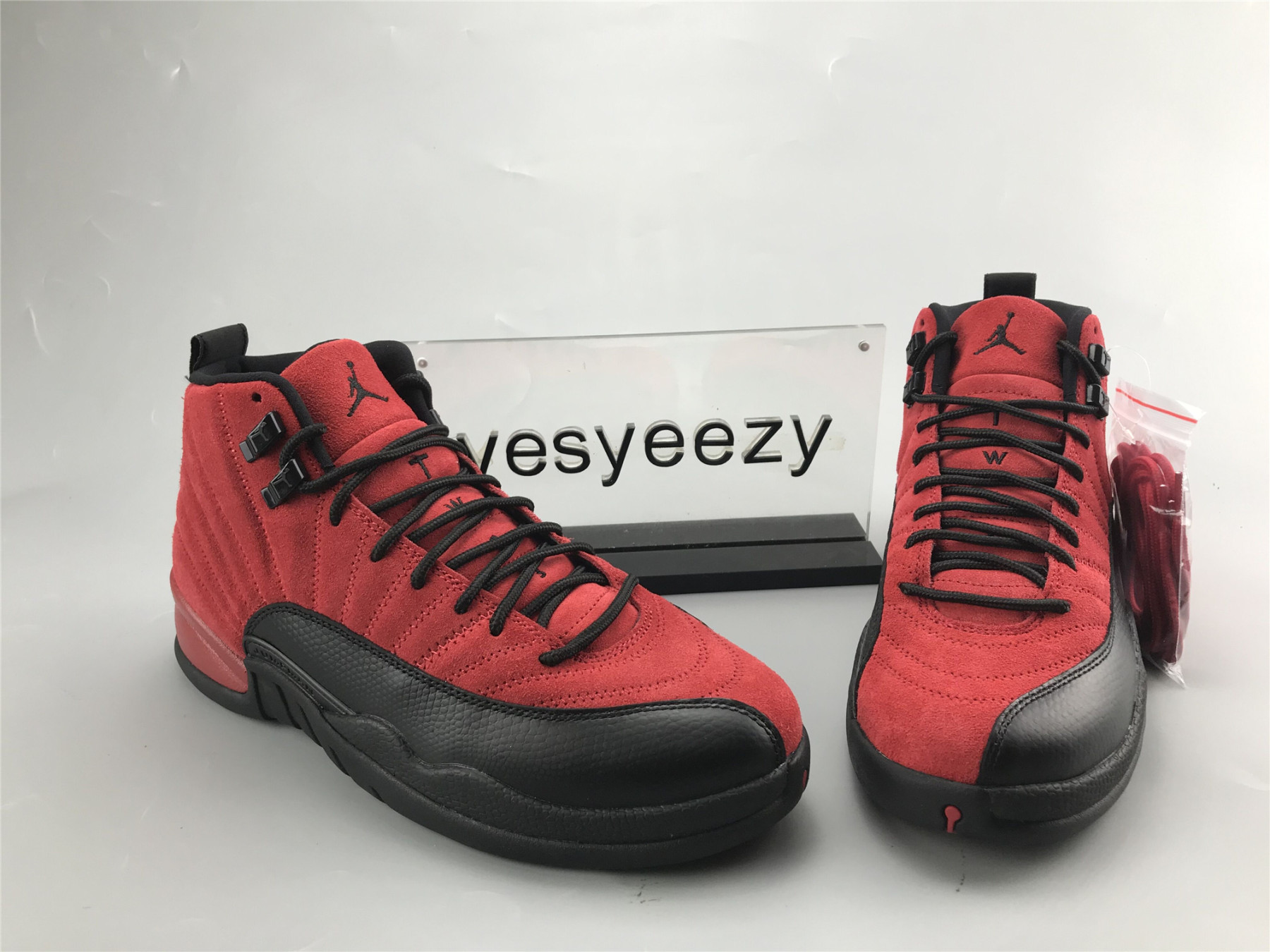 UA AIR JORDAN 12 RETRO REVERSE FLU GAME