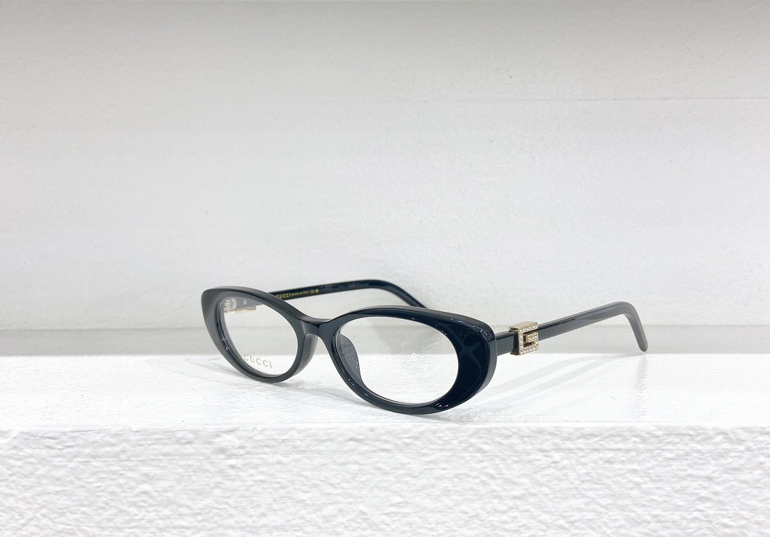 Gvc*1 Glasses GG 1680S 52-17-140