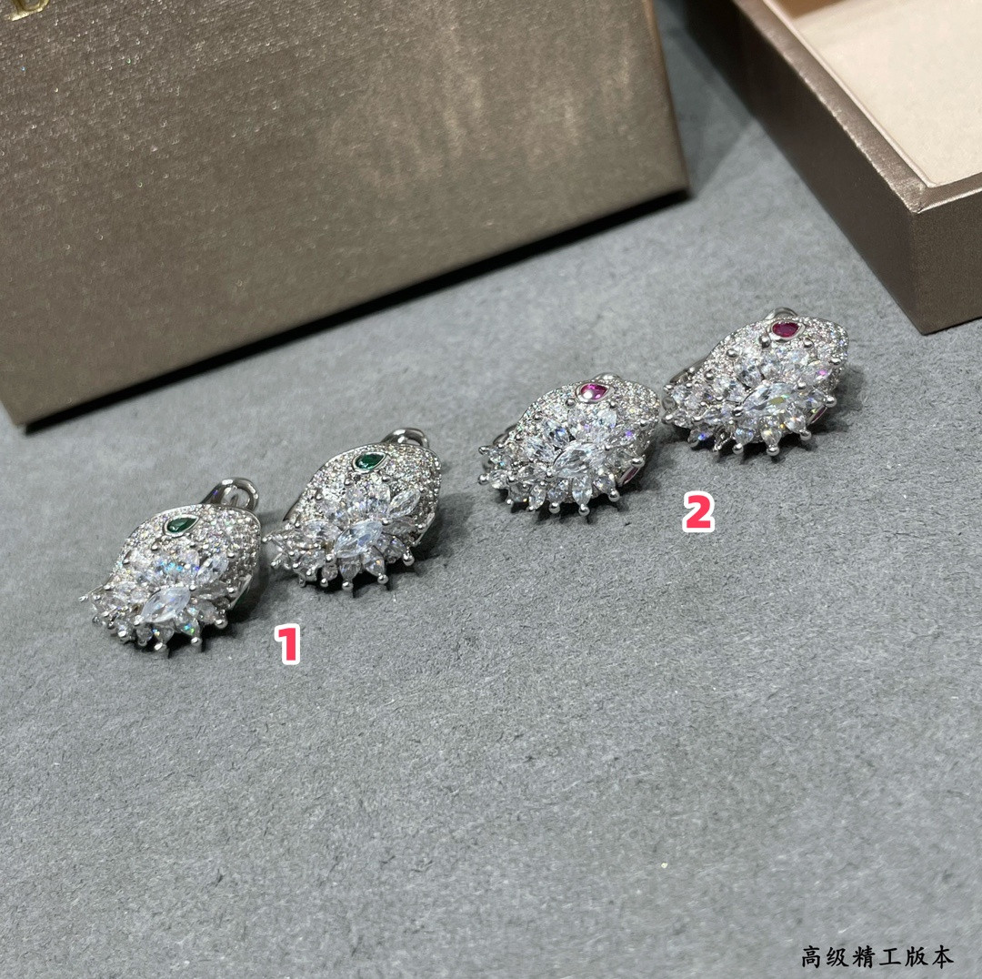 Bv1g*ai Princess Snake Earrings