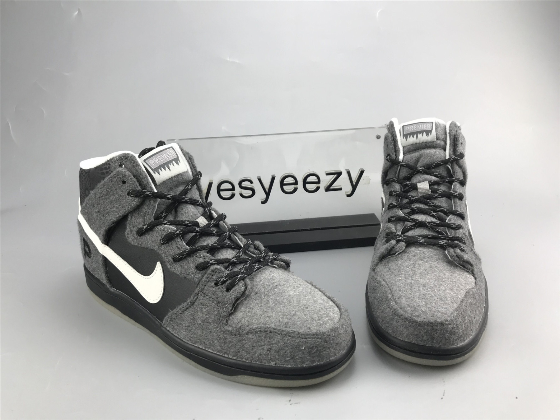 UA NIKE DUNK HIGH SB PREMIER 