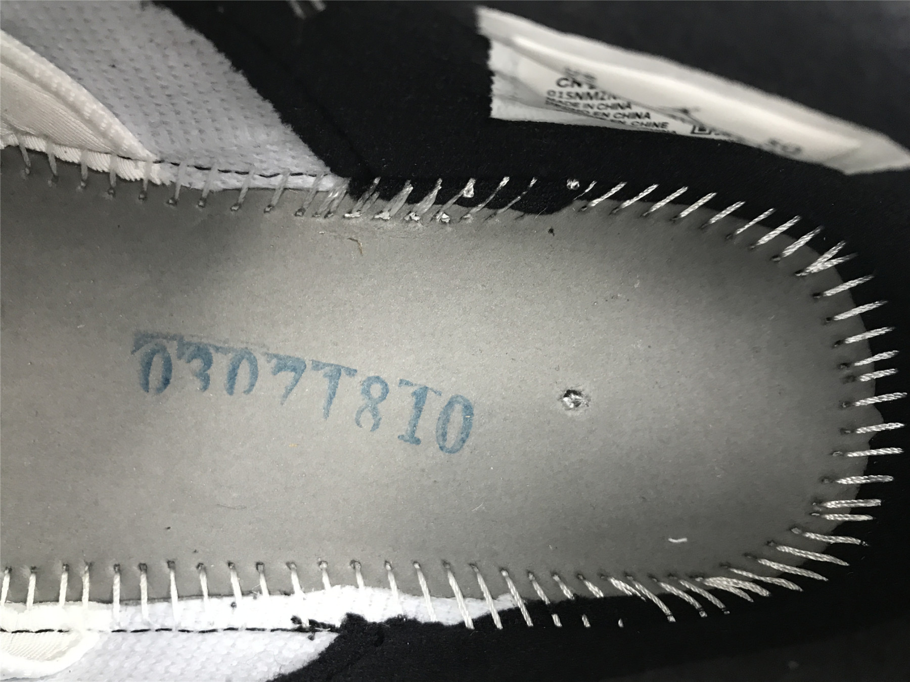 UA AIR JORDAN 11 RETRO LOW 