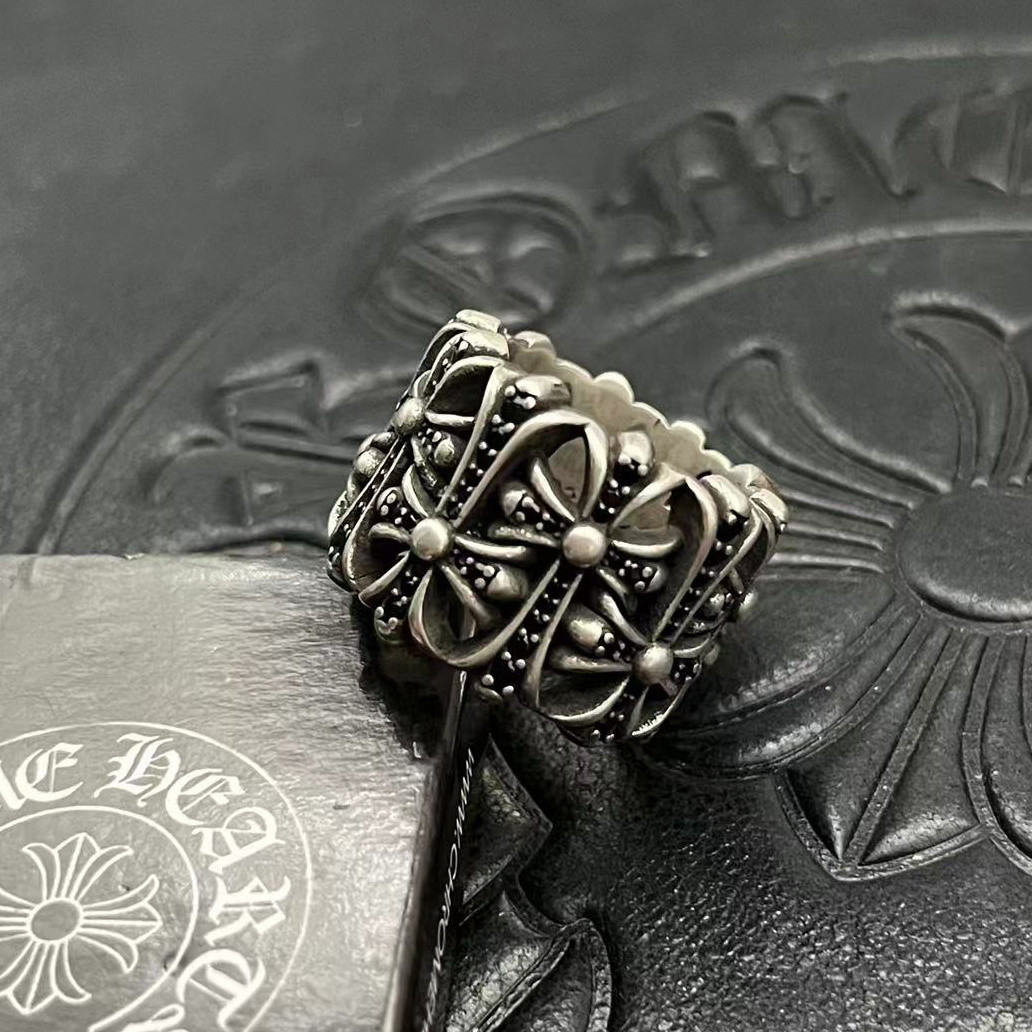 Ch*0me He**ts Cross Ring