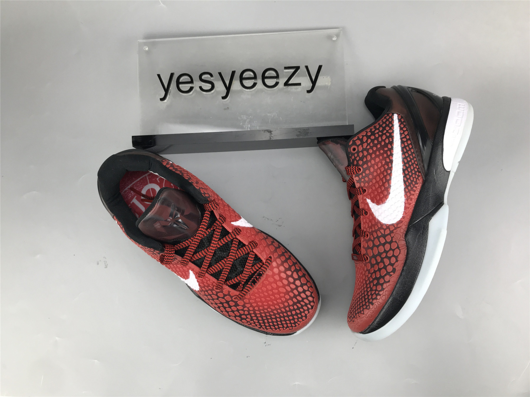 UA NIKE ZOOM KOBE 6 PROTRO 