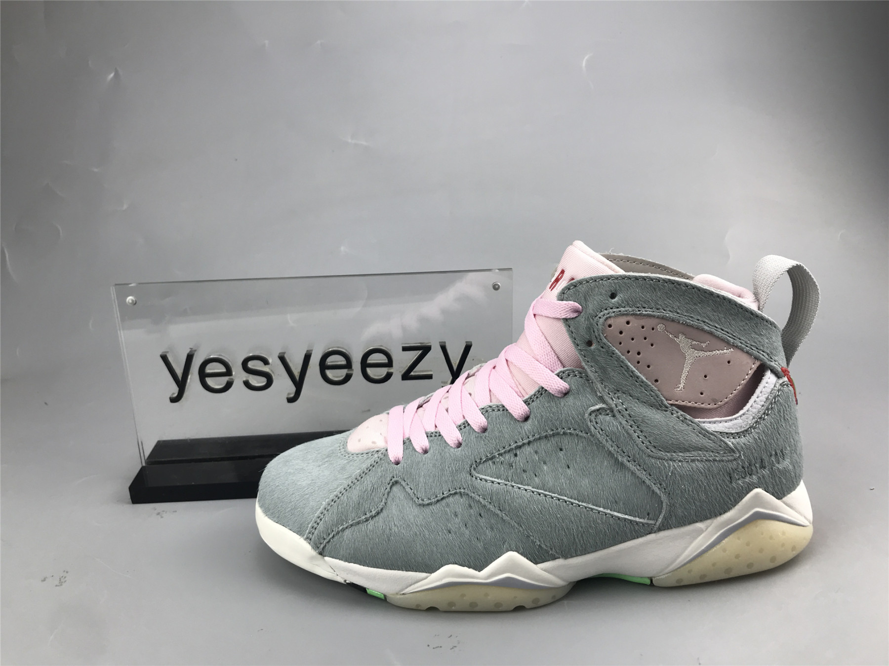 UA AIR JORDAN 7 RETRO SE 