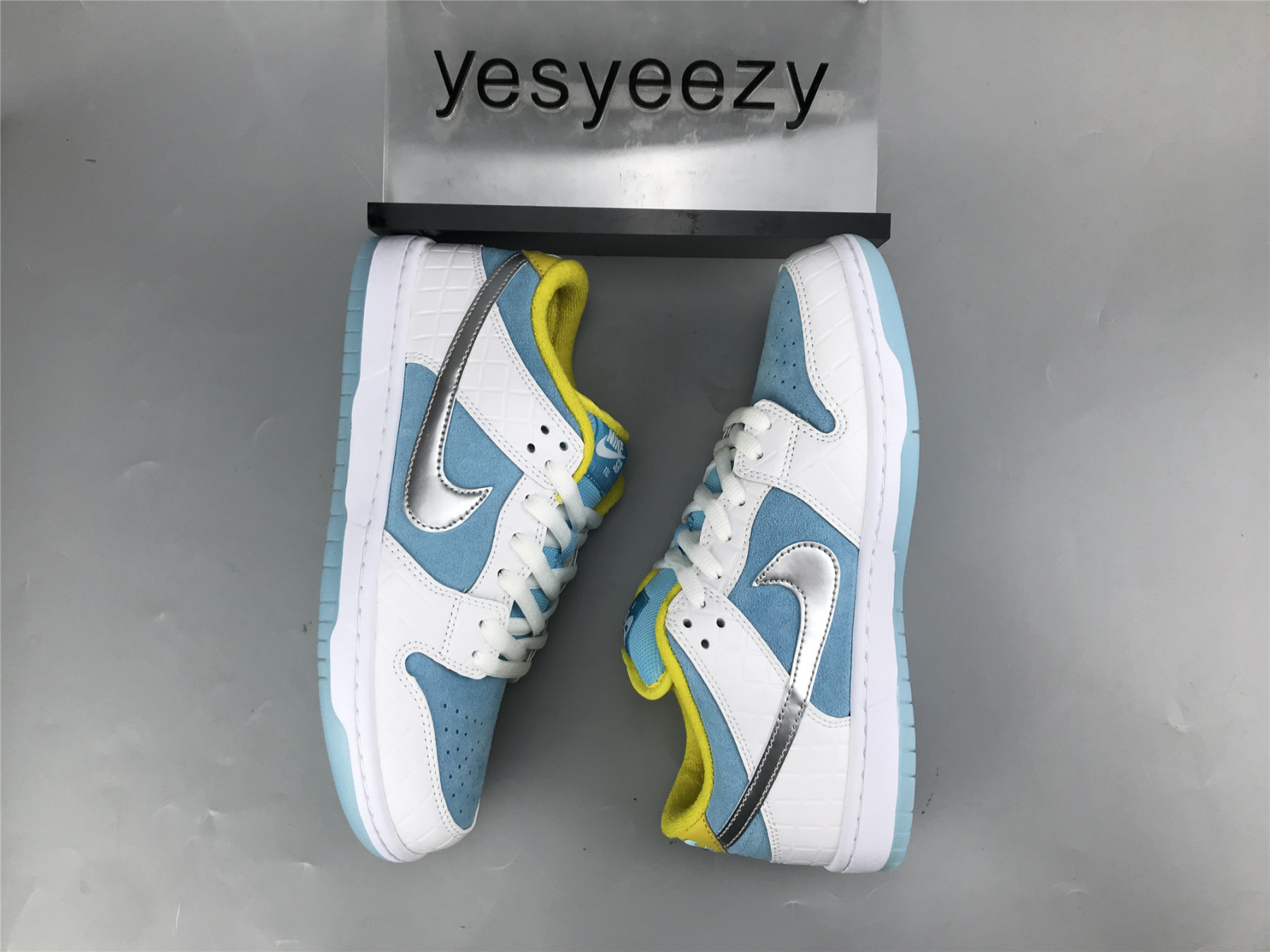 UA NIKE FTC X DUNK LOW SB 