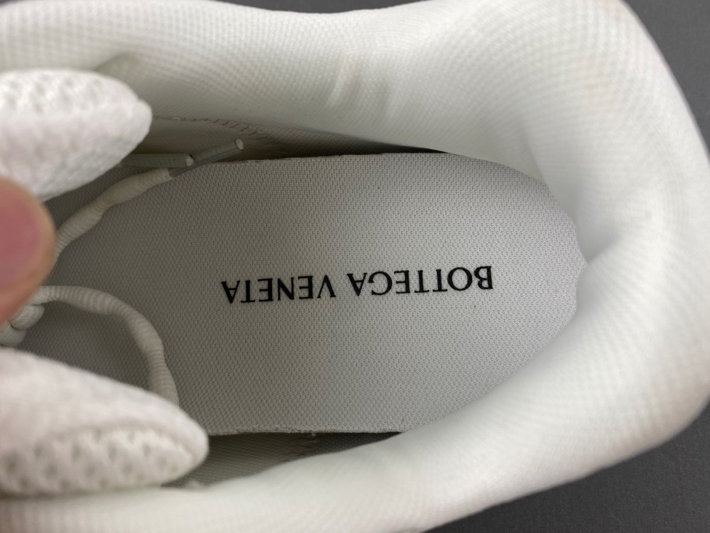 UA B0tt*ga Ven*ta Orbit Sneaker