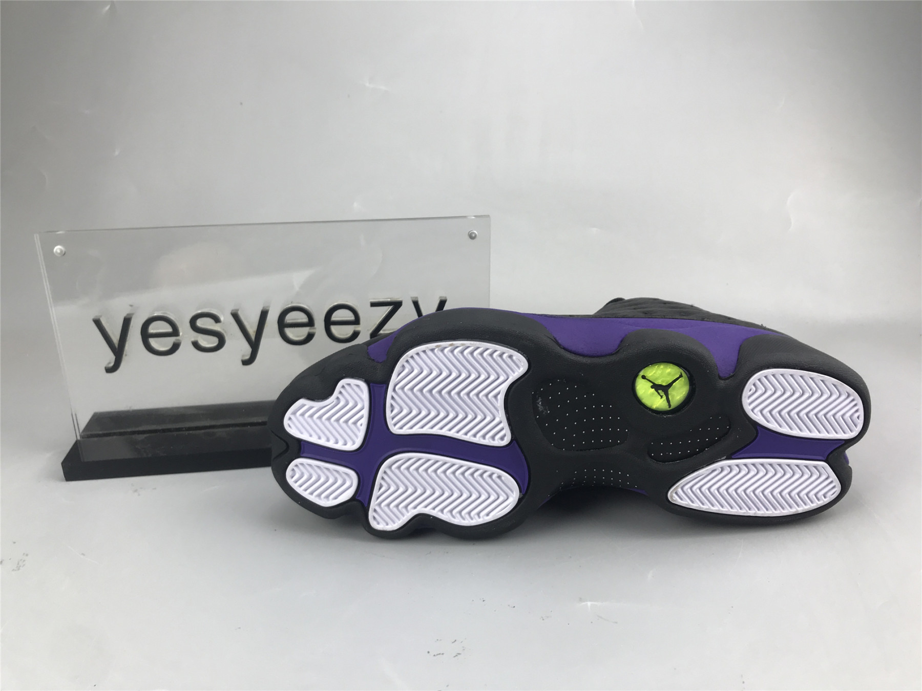 UA AIR JORDAN 13 RETRO 